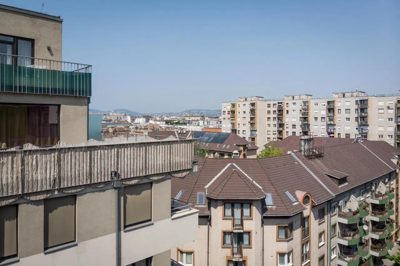 Crvn3 #Freeparking Apartment Budapest Hungary